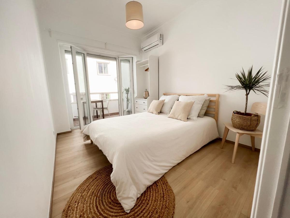 Апартаменти Capitao Ribeiro Surf House Кошта-да-Капаріка Екстер'єр фото
