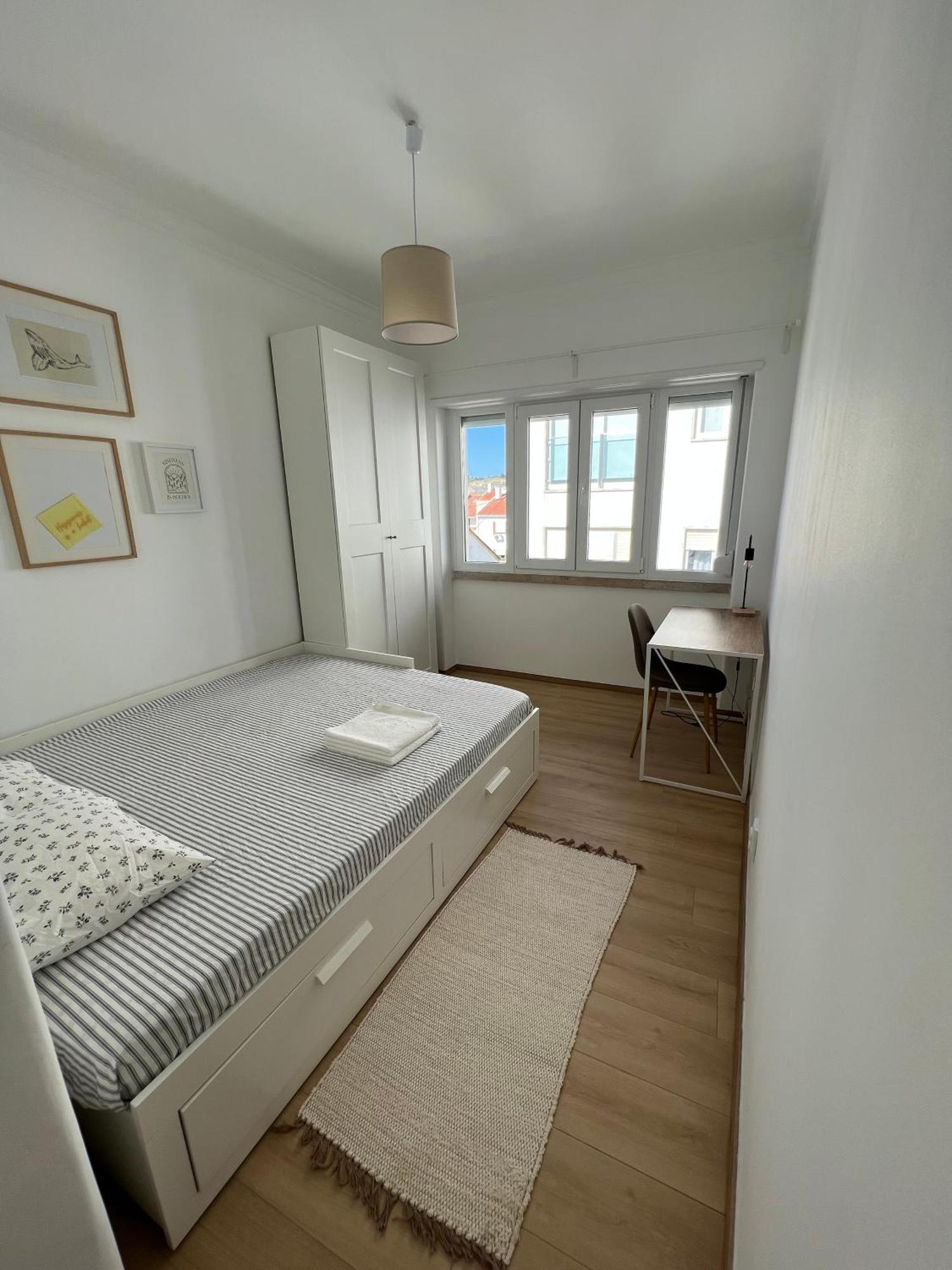 Апартаменти Capitao Ribeiro Surf House Кошта-да-Капаріка Екстер'єр фото